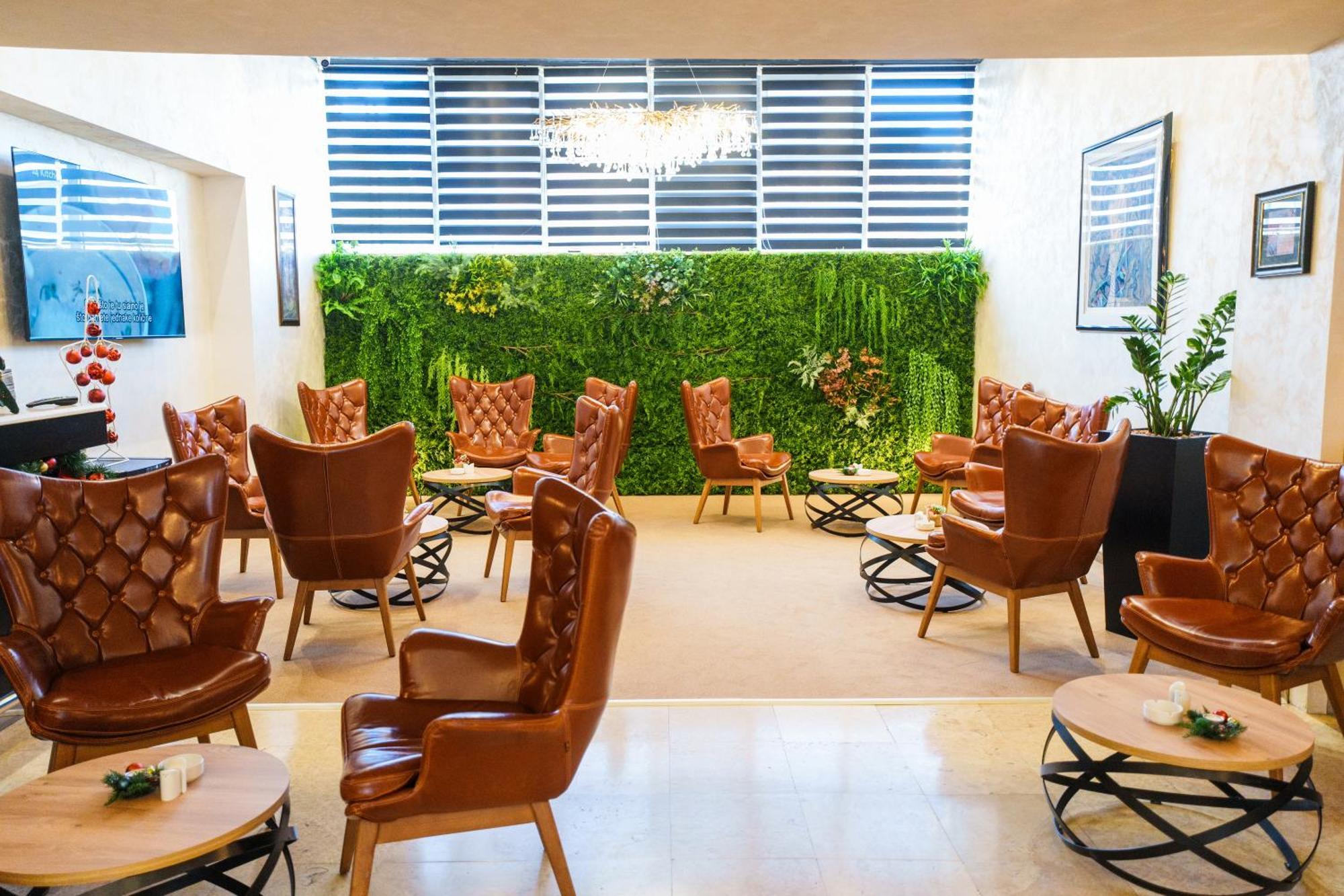 Hotel Monogram Park Ruma Eksteriør billede
